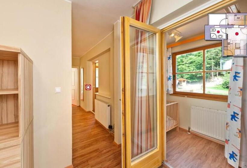Люкс 2 Спальни, Familienhotel Trebesingerhof