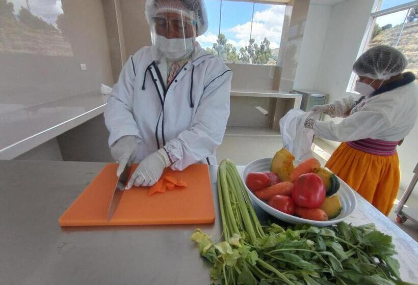 اتاق استاندارد یک تخته با سرویس بهداشتی مشترک, Hospedaje Y Restaurante Saywa