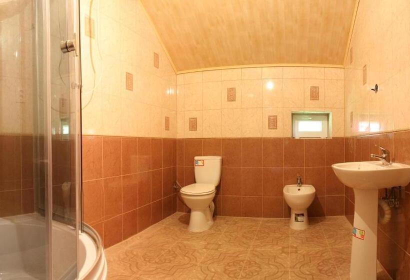 خانه 1 خوابه, Kremena