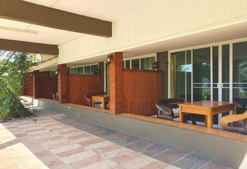 Семейный Номер Вид на Сад, Phornpailin Riverside Resort