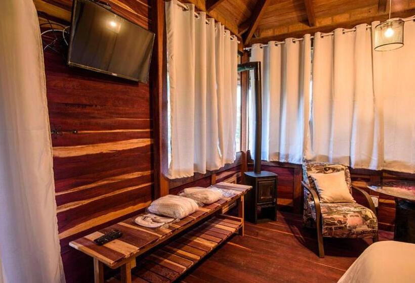 Бунгало Deluxe, Casa Do Lago Caparaó