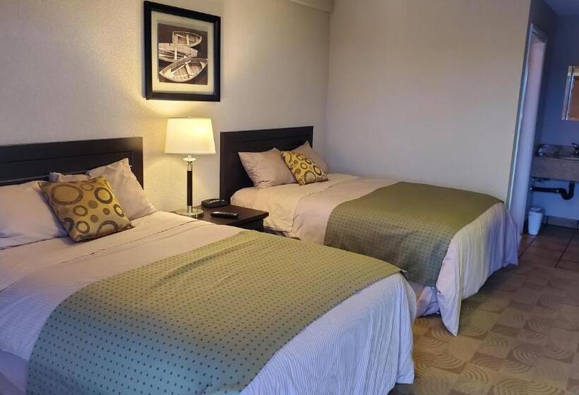 Номер Стандарт 2 Двуспальные Кровати, Shoreside Inn & Suites