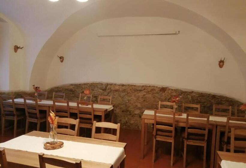 Номер Стандарт, Penzion U šlechtičen