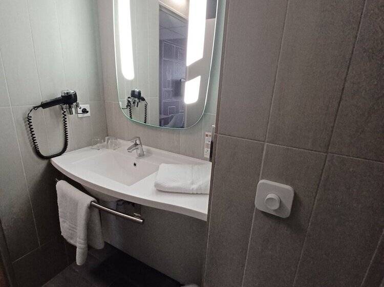 Номер Стандарт, Ibis Toulouse Purpan Aeroport