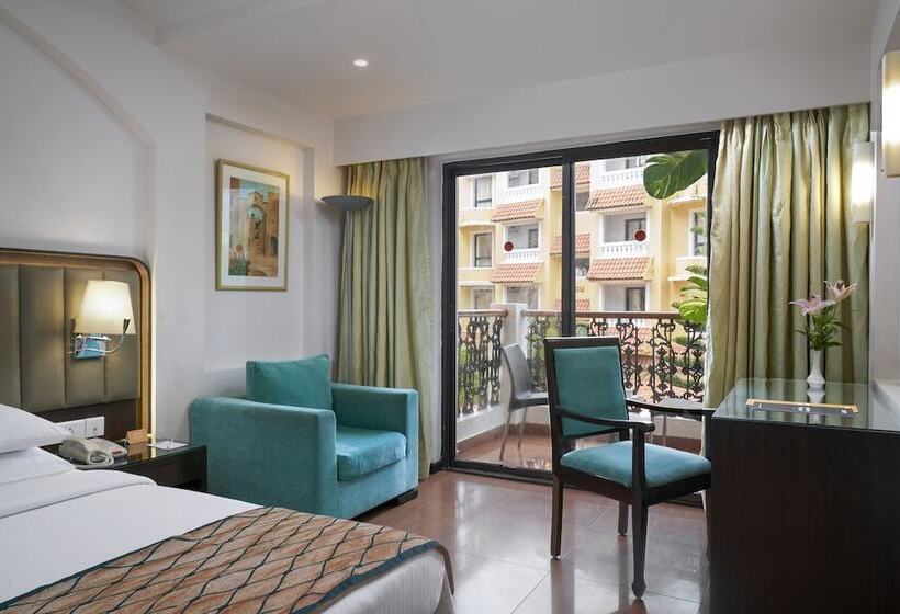 اتاق لوکس با چشم‌انداز استخر, Park Inn By Radisson Goa Candolim