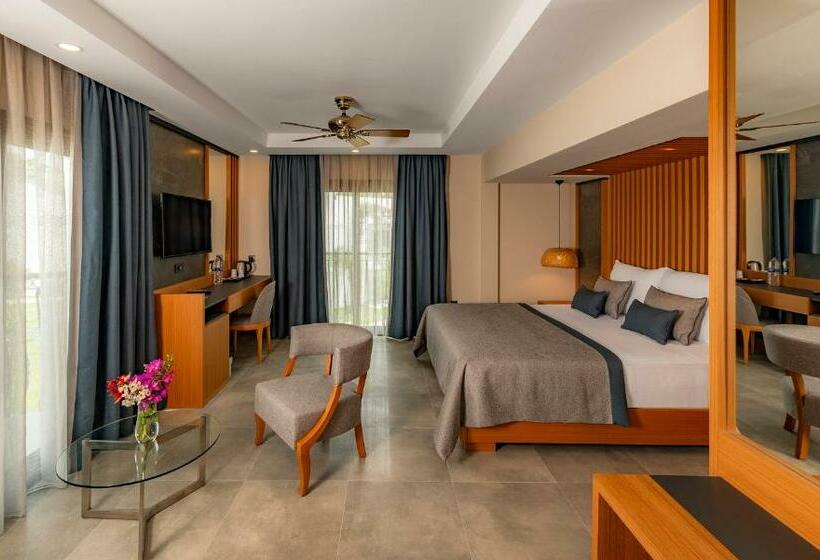 Номер Deluxe, Samara Hotel Bodrum Ultra All Inclusive