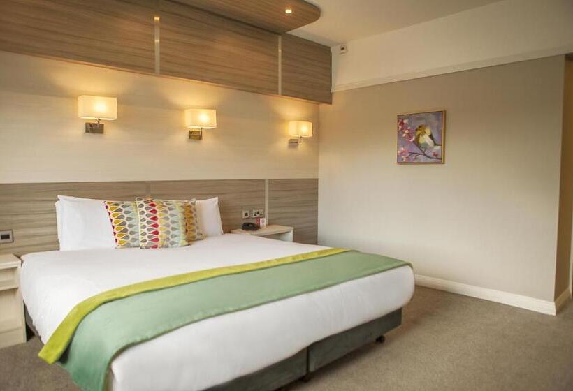 스탠다드 트리플 룸, The Gleneagle Hotel & Apartments