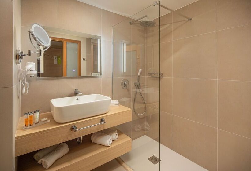 اتاق استاندارد, Greenfield Hotel Golf & Spa