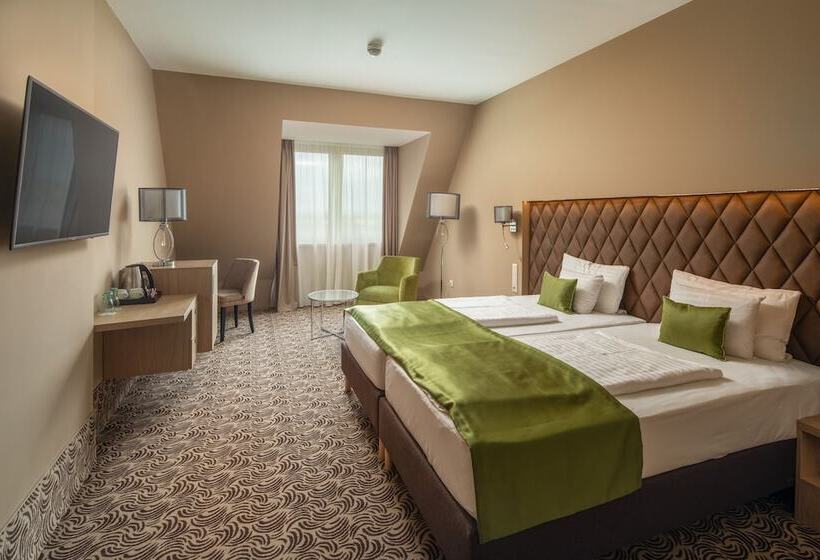 اتاق استاندارد, Greenfield Hotel Golf & Spa