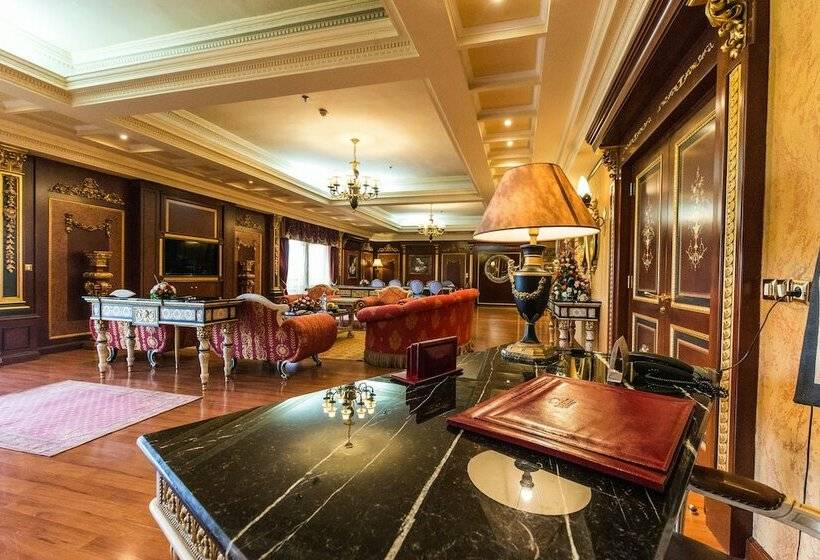 سوئیت رویال, Royal Mirage Deluxe