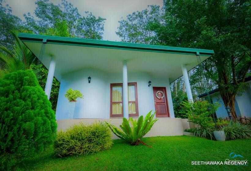Люкс Повышенной Комфортности, Seethawaka Regency