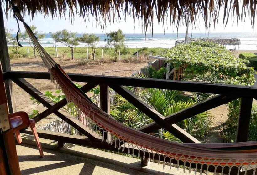 Triple Room Sea View, Cabañas El Manglar
