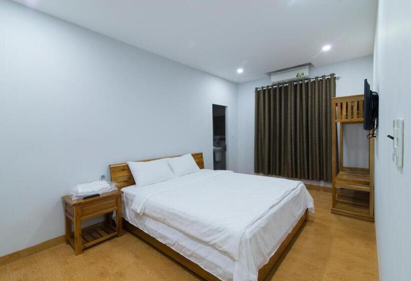 Family bungalow with pool view, Gecko House