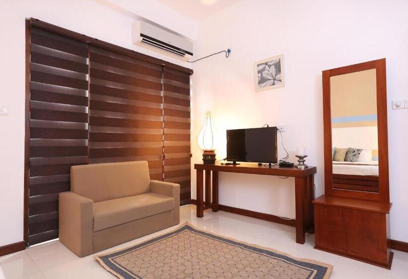 آپارتمان 1 خوابه, Iddamal Apartments