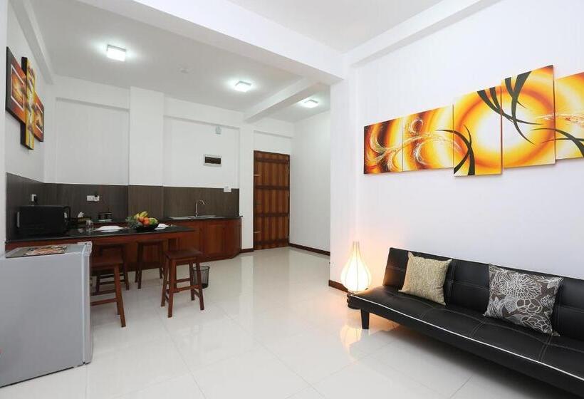 آپارتمان 2 خوابه, Iddamal Apartments