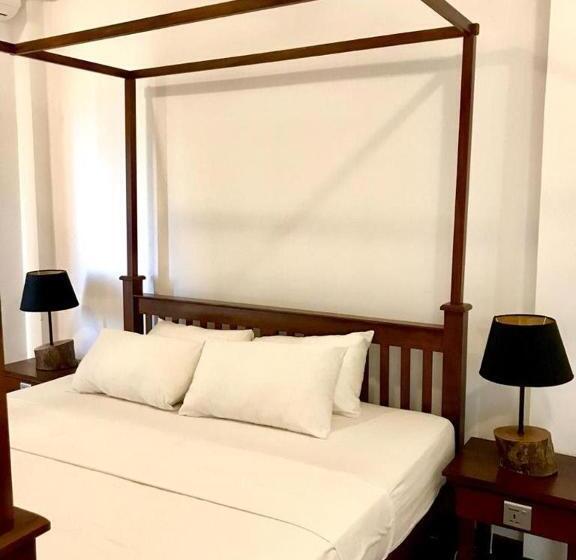 سوییت خانوادگی, Iddamal Apartments
