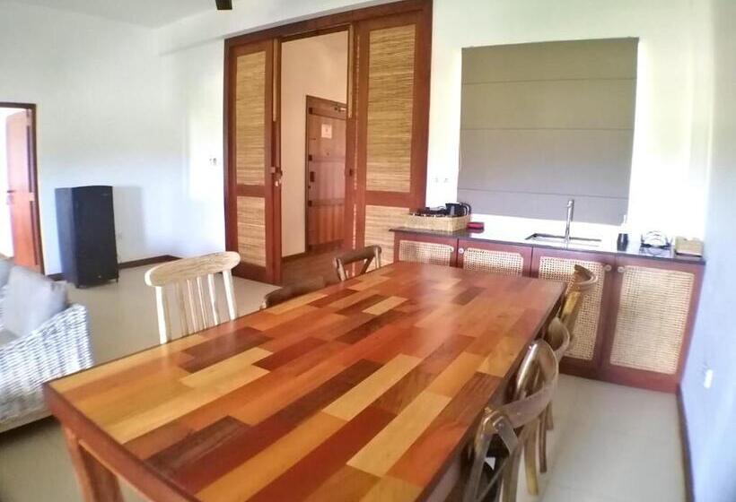 1 Bedroom Penthouse Apartment, Iddamal Apartments