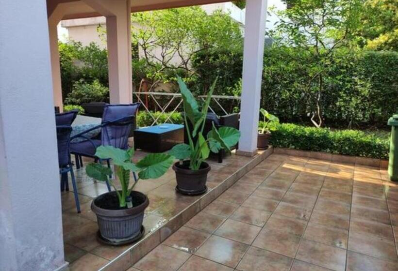 اتاق استاندارد سه تخته با بالکن, Rooms Kuljic