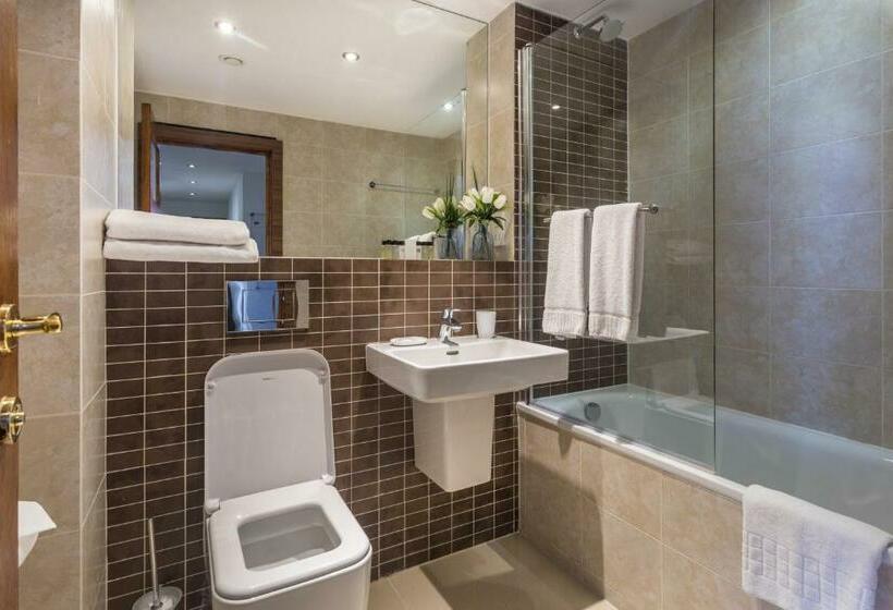 Апартаменты Deluxe 1 Спальня, Livin  Serviced Apartments