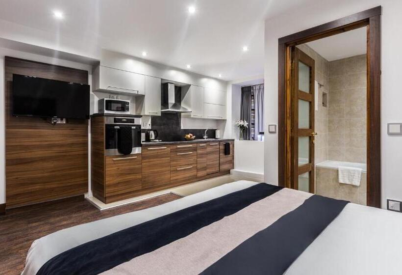 Студия Стандарт, Livin  Serviced Apartments