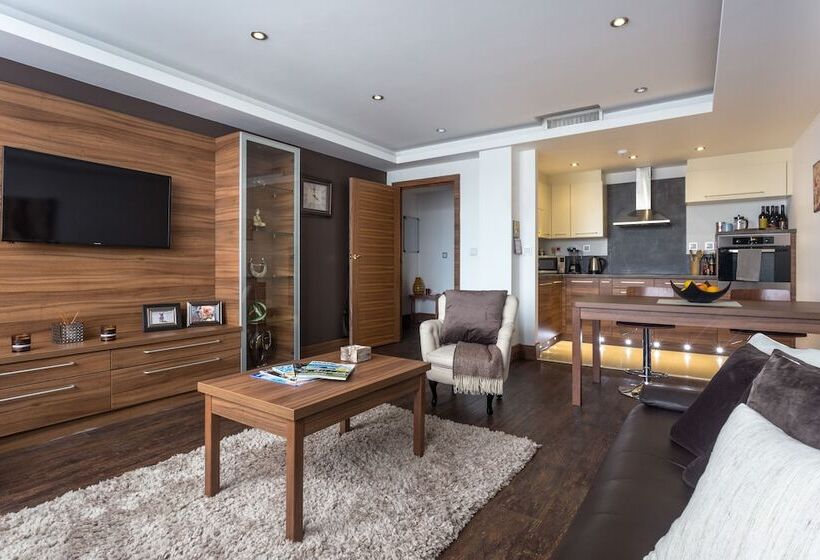 Люкс Повышенной Комфортности, Livin  Serviced Apartments