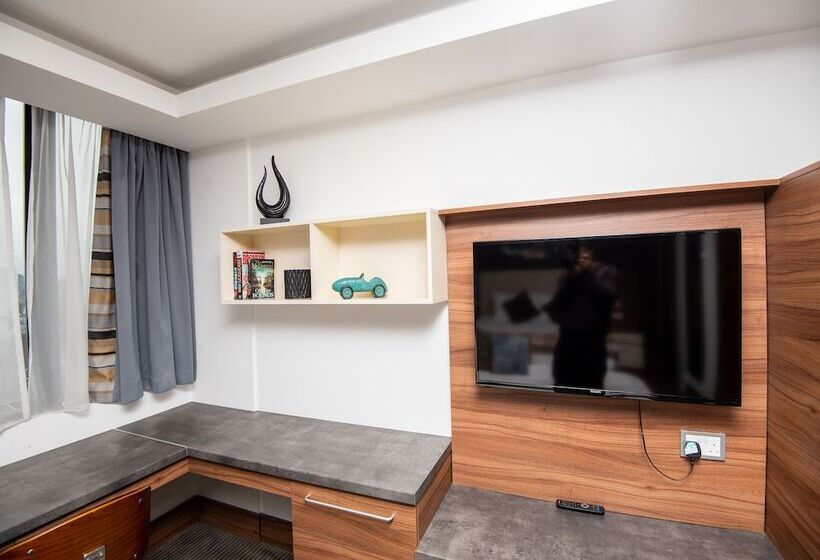 Апартаменты Deluxe 1 Спальня, Livin  Serviced Apartments