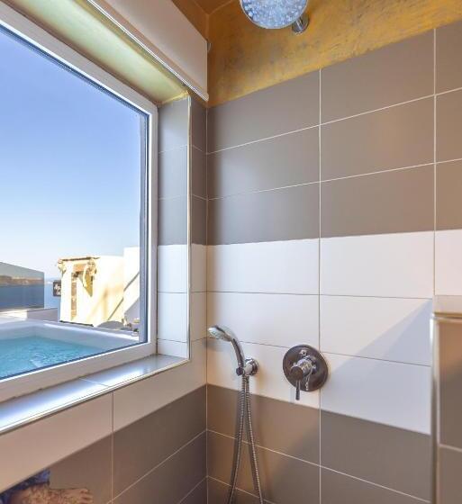 سوئیت با چشم‌انداز, Asteras Villas