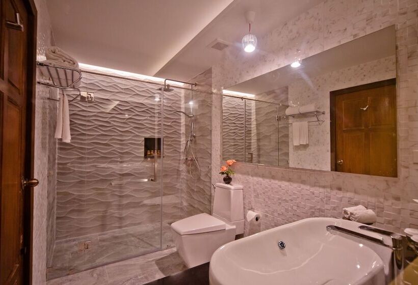 디럭스 룸 측면 바다 전망, Nora Beach Resort & Spa   Sha Extra Plus