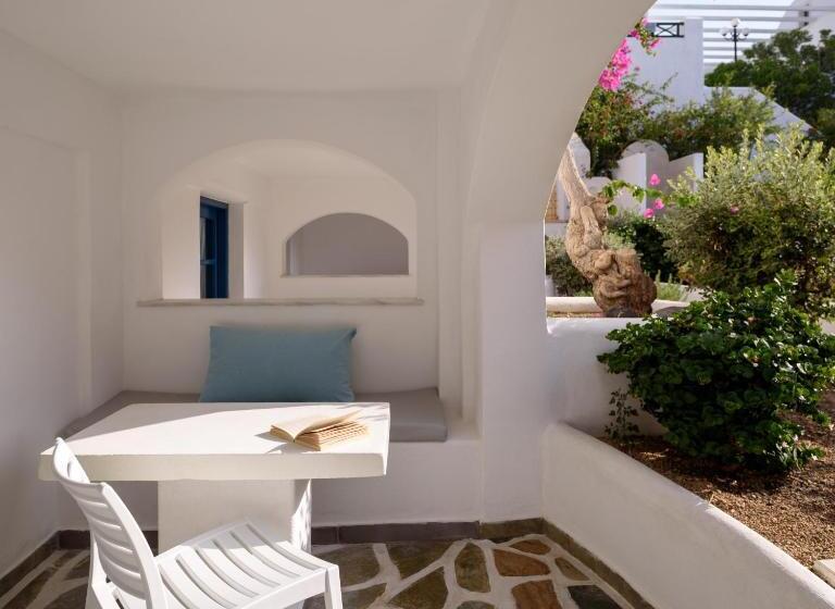 Economy Triple Room, Veggera Beach