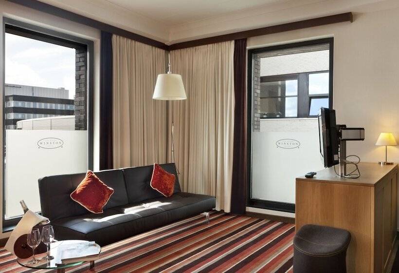 سوئیت راحتی, Plaza Premium Grand Winston