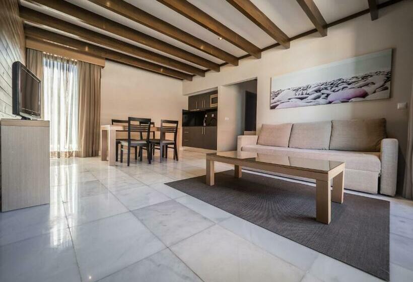 بانگلوی استاندارد, Topazio Vibe Beach Hotel & Apartments   Adults Friendly