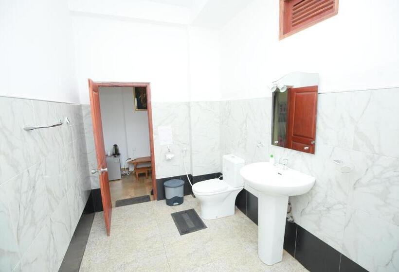 غرفة قياسية ثلاثية ذات اطلالة, Rock Side Inn   Ella