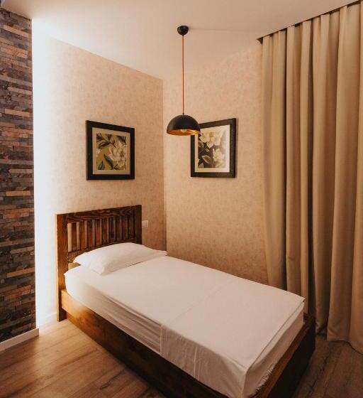 패밀리 룸, Tirana Resort Radhime
