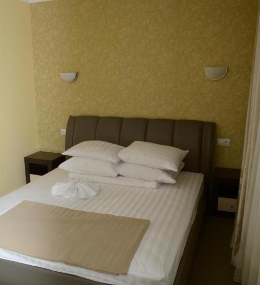 اتاق استاندارد با چشم‌انداز کوهستان, Guest House At Lesya Ukrainka