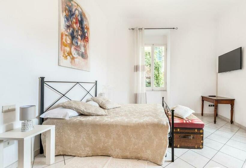 １ベッドルームアパートメント, Lia Apartment