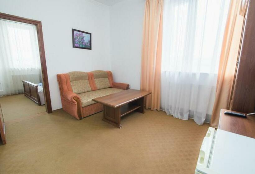 Семейный Номер, Villa Kameliya