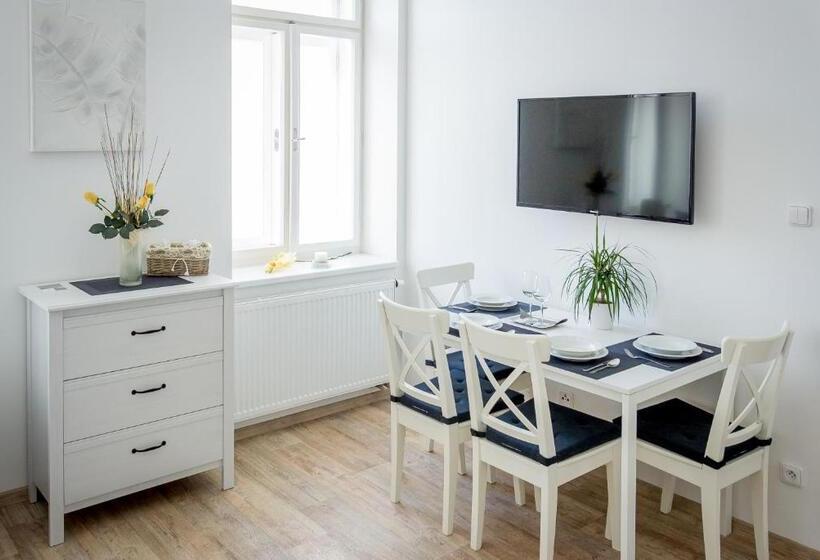 침실 3개 아파트, Penzion Apartmány Hradební