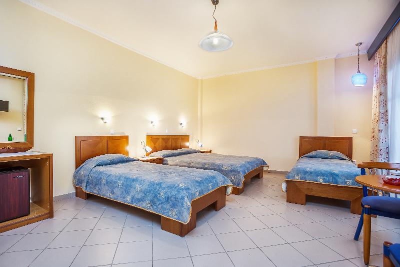 Семейный Номер, Atrium Hotel