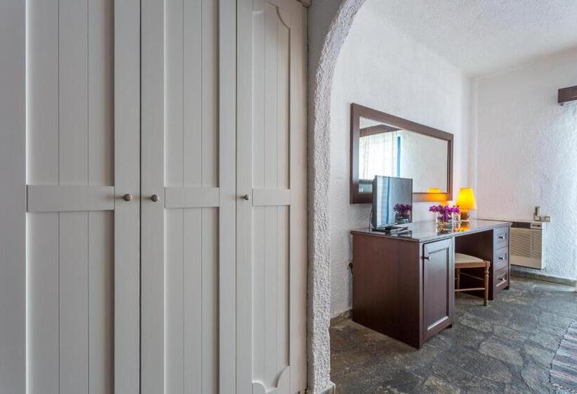 Номер Стандарт Вид на Море, Agionissi Resort