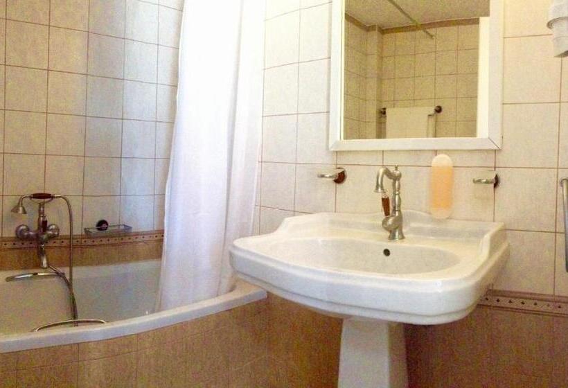Семейный Номер Вид на Сад, Agionissi Resort