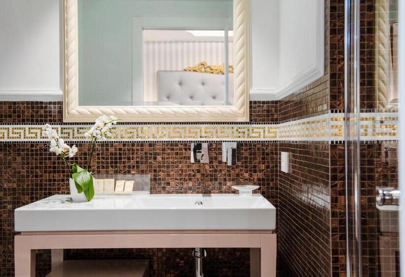 Трехместный Президентский, Grand Hotel Gallia