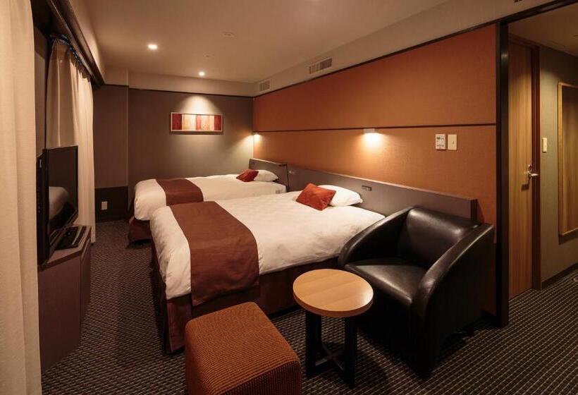 Трехместный Номер Superior, Matsuyama Tokyu Rei