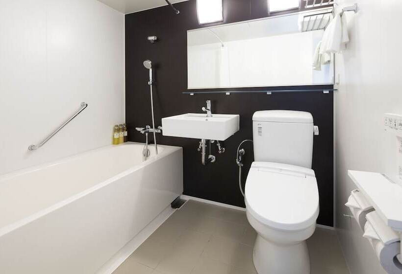 Трехместный Номер Deluxe, Mystays Shinsaibashi