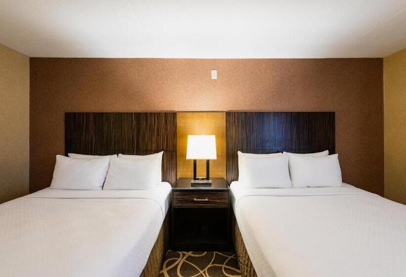Номер Стандарт 2 Двуспальные Кровати, Crowne Plaza Newark Airport, An Ihg