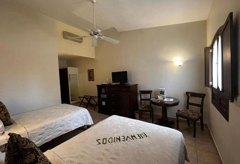اتاق لوکس, Hacienda Los Laureles