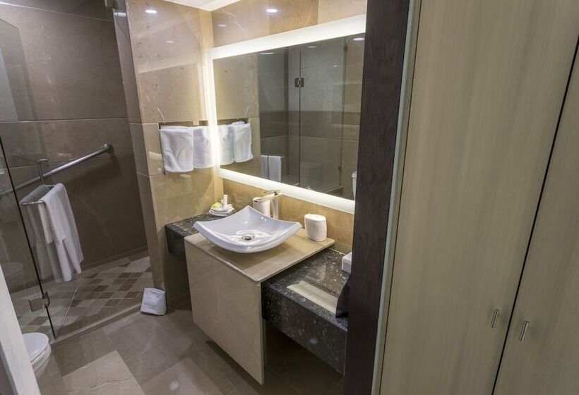 سوییت, Holiday Inn Queretaro Zona Diamante, An Ihg