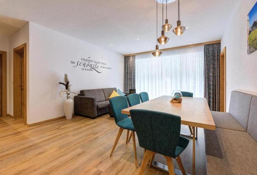 Апартаменты Deluxe 1 Спальня, Aparthotel Lerch