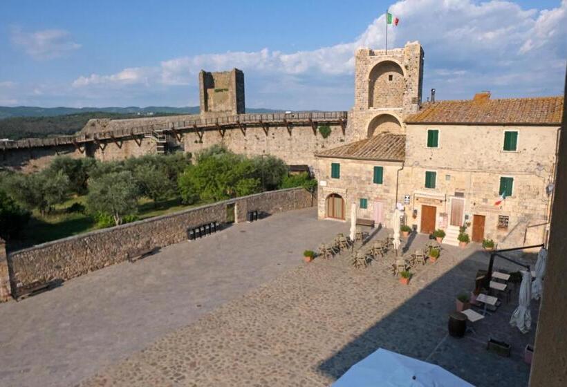 اتاق لوکس, Rooms And Wine Al Castello