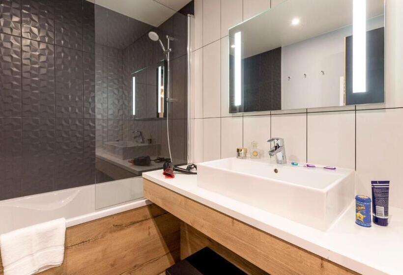 3 Bedroom Premium Apartment, Résidence Club Mmv L Etoile Des Sybelles