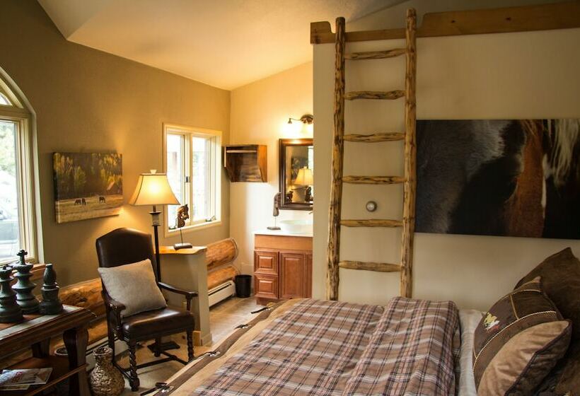 חדר דלוקס עם נוף להרים, The Silver Lake Lodge   Adults Only